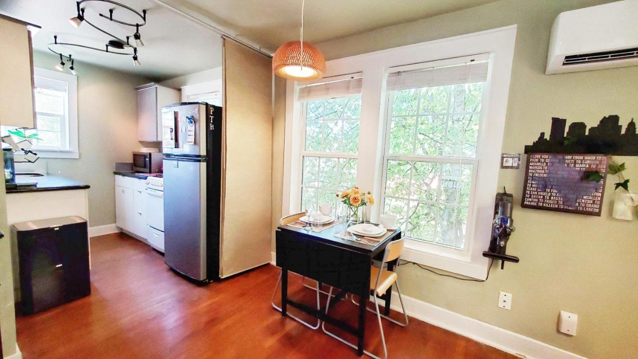 Ut Moody Center Downtown Eco Pecan Tree House Free Wifi Parking Quiet Office オースティン エクステリア 写真