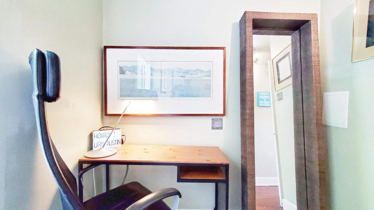 Ut Moody Center Downtown Eco Pecan Tree House Free Wifi Parking Quiet Office オースティン エクステリア 写真